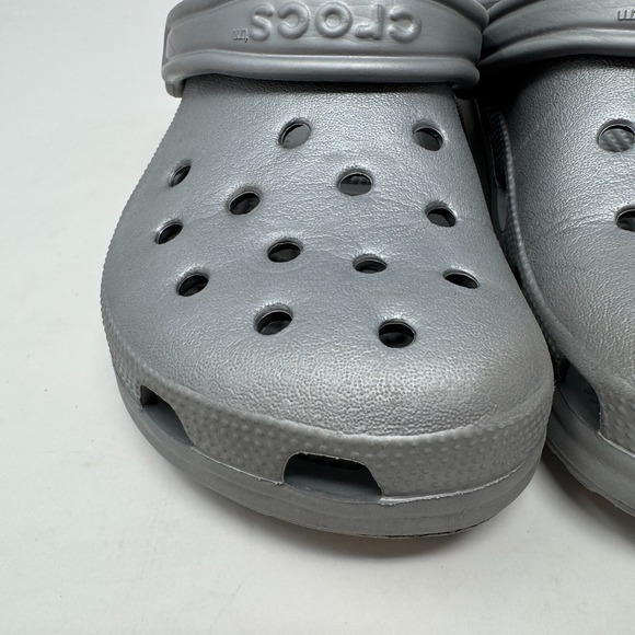 Crocs Clog Silver Sling Back Slip-On Shoes Sandals Classic Men's 6 Women's 8 - Picture 5 of 13